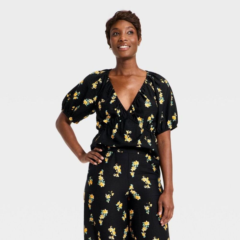 Women's Short Sleeve Slub Crepe Top - A New Day Black Floral S